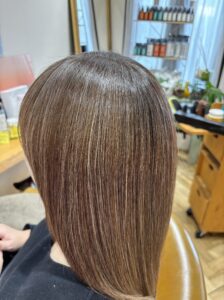 40代の若見えする後頭部の丸みと艶 